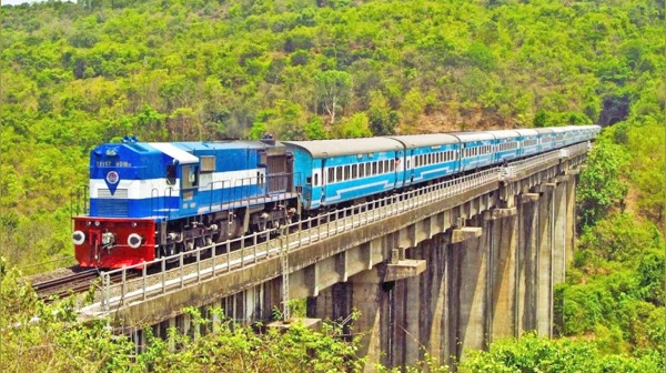 CR to run 28 Holi Special Trains between Mumbai, Pune - Nagpur / Madgaon for Holi festivities